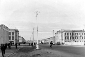 Улица Октябрьская, 40-е годы